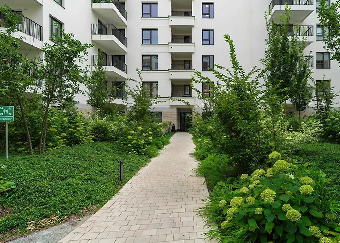 Spacious And Cosy In With Parking, Desk And Balcony By Renters Lejlighed *